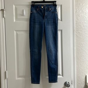 High-rise - Medium Wash - Denim Jeans